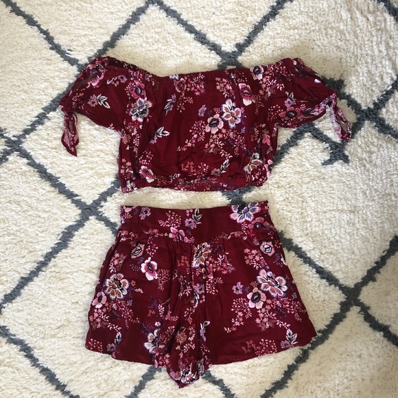 red floral 2 piece outfit